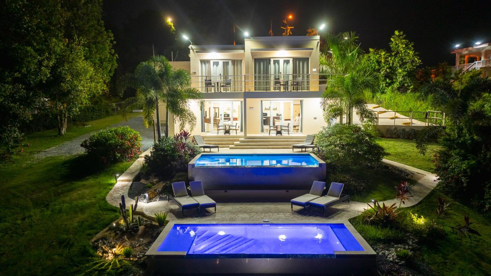 Rincon View Suites Matias 外观 照片