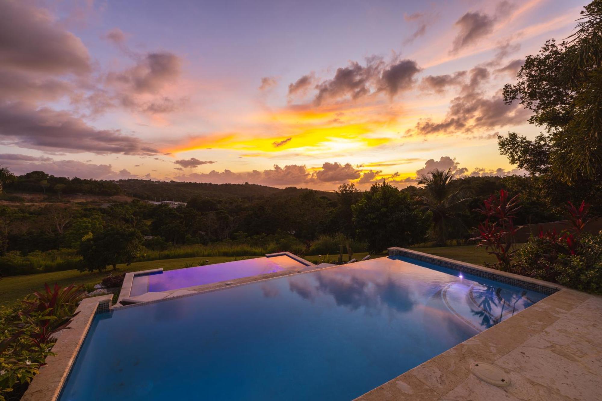 Rincon View Suites Matias 外观 照片