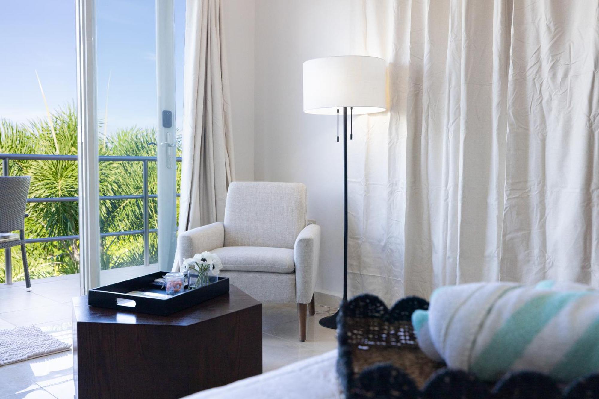 Rincon View Suites Matias 外观 照片